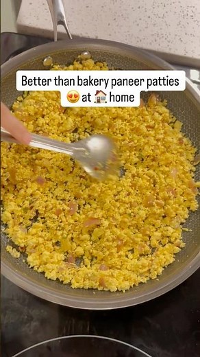 Bakery-style paneer patties at home in minutes 😍🔥 #indianfood #easyrecipe
