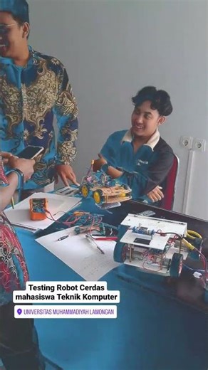 Praktikum membuat robot transporter #UMLamongan #TeknikKomputerUMLA #RobotTransporter