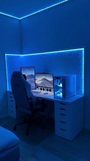 Setup is so clean rn #fyp #foryou #foryoupage #pc #pcsetup #tech #gaming #blue