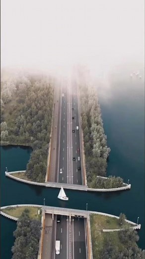 Architectural Masterpiece – A Smart and Artistic Luxury Bridge Design