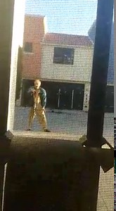 431K views · 4.4K reactions | Especial | Segundo Video. Extranjero pasa de las amenazas a las agresiones. Atemoriza a vecinos del fraccionamiento Misión de Santiago en SLP. Acosa y hostiga a mujeres y niñas. @INAMI_mx @IMEI_SLP https://www.elsoldesanluis.com.mx/local/video-extranjero-atemoriza-a-vecinos-del-fraccionamiento-mision-de-santiago-en-slp-6020244.html | El Sol de San Luis | Facebook