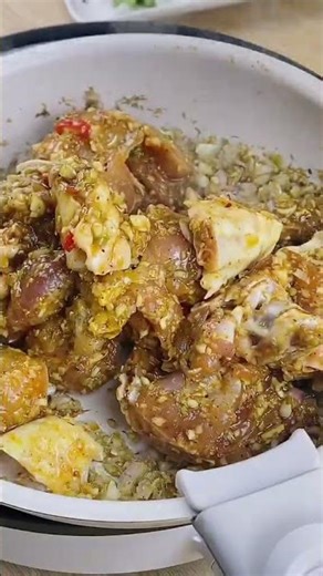 Cách làm gà kho sả ớt siêu ngon