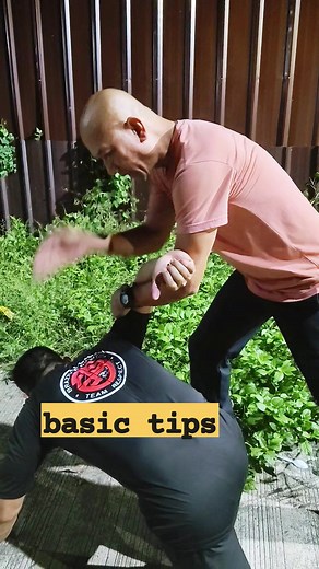 video 755 basic self defense tips #selfdefense #fblifestyle #edmundduraydefensetactic #follower #friend #highlights | Edmund Duray Defense Tactic