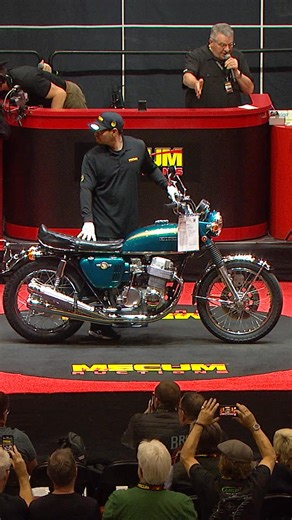 $285,000 HAMMER - The 1968 Honda CB750 Prototype 🔥 See the full story on this 1-of-1 motorcycle: https://shorturl.at/rfZna #SOLD #Honda #Mecum #MecumAuctions | Mecum Auctions