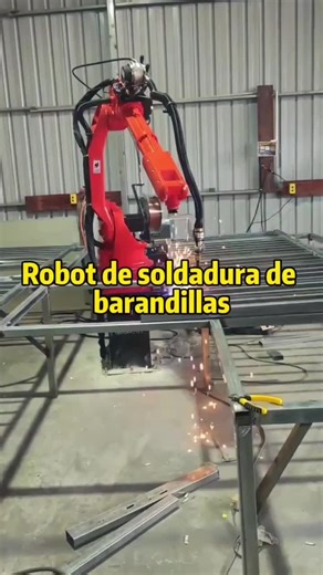 Fence welding robot#Industrialrobot#industrialautomation#Nonstandarautomationcustomization#Handlingandpalletizingrobot#Yuantoustrengthmanufacturer