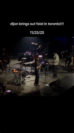 Dijon and Feist Live Performance in Toronto