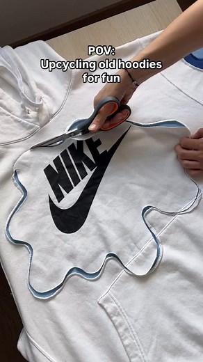 Unique Handmade Hoodie Designs for Slow Fashion Enthusiasts