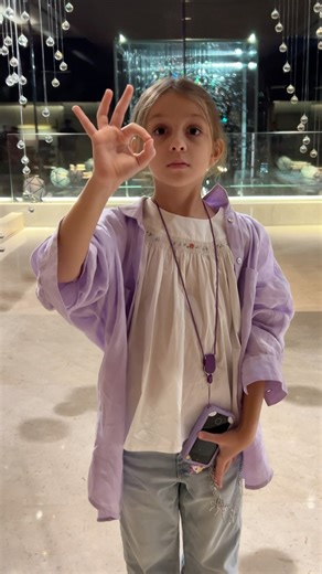 👌 Viral OK Sign Eye Challenge