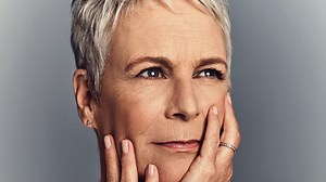 Jamie Lee Curtis Opens Up About Being 20 Years Sober, Going Public With Her Addiction