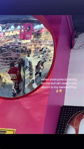 Maryam's Unique Style Shines Through