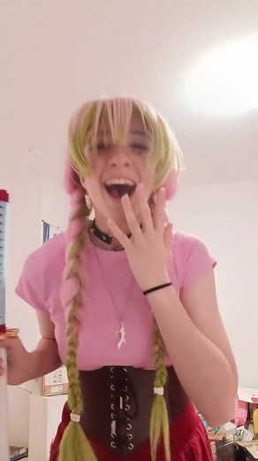 Mitsuri Kanroji Cosplay Showcase