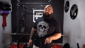 Correct Imbalances and Increase Squat Strength With a Simple Stance Change