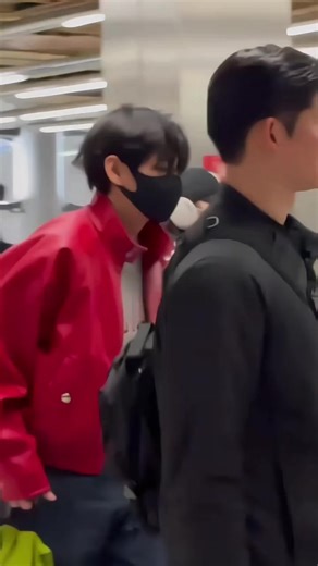 V bts private chat (@vbtsprivatechat1)’s videos with original sound - V bts private chat