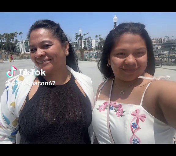 Ser mamá de una niña: amor y complicidad