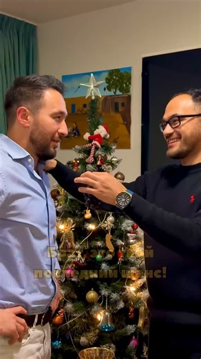 Manu on Instagram: "Когда даже младший брат не хочет видеть меня холостым 😂😅"