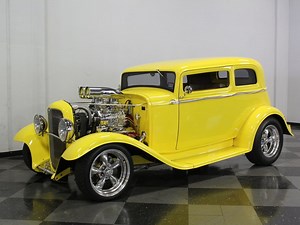 1932 Ford Deluxe