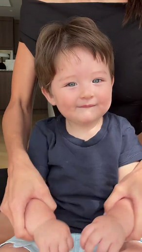 Understanding Early Child Development Milestones at Age 1