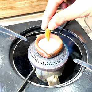 5.2M views · 61K reactions | दीए और बादाम की नई किचन टिप - Diye and almonds new kitchen tip | Desi Kitchen | Facebook