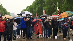 Honoring the fallen at Fort Snelling National Cemetery
