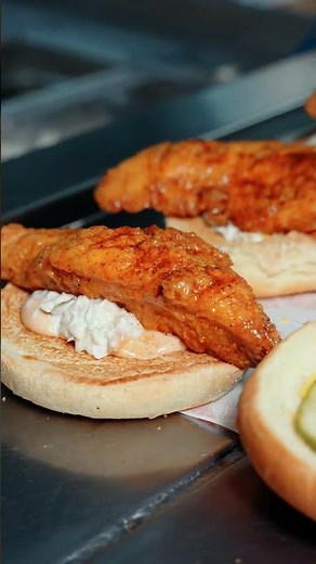 Best Late Night Hot Chicken in University City 🔥🍗 | Open Until 3AM