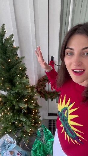 Our 35th Christmas in July celebration continues!🎄 Check out the holiday goodies that @excusemygrandma surprised her grandma with to decorate their home! 💗 Continue your holiday shopping, here! > https://qvc.co/SHOPCIJFB | QVC