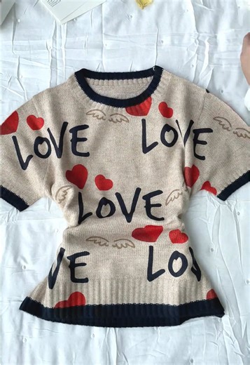 Guffaw (@nvwauckcuf3)’s videos with som original - igwipz