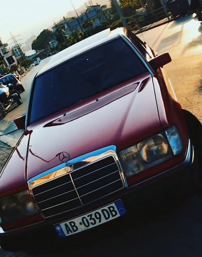 🥵🥵🥵🥵#fyp #old #w124 #burnouts #germany #drift #free #love #fypシ #w201 #speed #horsepower #race #funny #fast #w203 #red