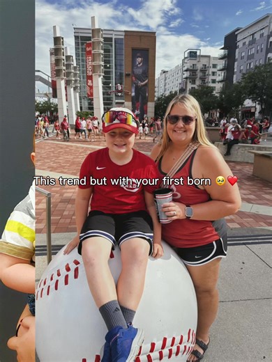 Celebrating the Bond Between Mother and Firstborn