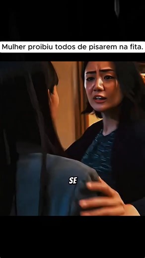 Ninguém podia pisar na fita 😮😮 #cinema #filmes #viral #viralreelschallenge #videks #cine #cinemaemcasa #cinematography #cinephile #cinematic #filmeseseries #filmesparaassistir #filmesnetflix #filmesonline #videoviralシ #facebookreelsviral #facebookviral #facebookpostシ #facebookreelsvideo #facebookpost #facebookreel #videos #videosvirales #rells #cenas #viralreelschallenge2025viralreelschallengejaiviralreelschallengeviralreelschallenge #kwaitop100 | Frases & versos