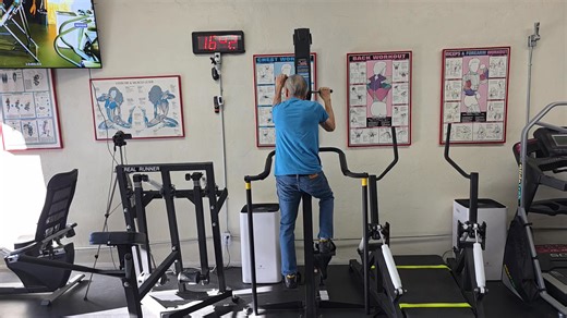 VersaClimber Level: 3.25 84 Years Strong. 81 Seconds. #workoutwithkirk #wwkbrainbasedtraining #wwkfallprevention #healthyactivesuccessfulaging #wwkfallprepardedness #bettergolfswing | Kirk Texeira | Facebook