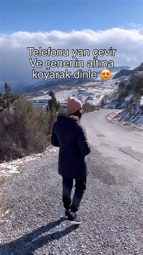 Helin İçaçan on Instagram: "İnanılmaz 🎶✨ . . . . . #müzikevrenseldir #kesfeteyim #onecikar #keşfet ✴️#W͙O͙N͙D͙E͙R͙F͙U͙L͙8ocak👼"