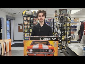 David's Unboxing of Revell 1969 Camaro Z28 3in1 1/12 Scale