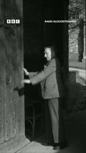 The moment when Berkeley Castle opened its doors to the public ❤️ This brilliant archive video from Berkeley is one of 1000s on the 'BBC Rewind' website 👉 bbc.co.uk/rewind | BBC Gloucestershire