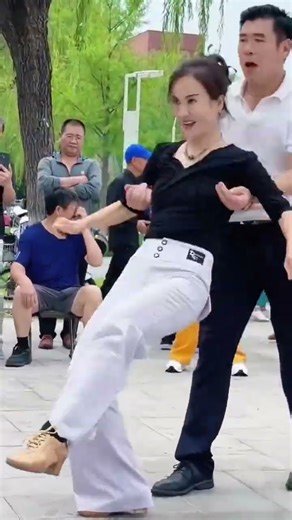 Today let's do Jitterbug dance! Happy dance young boy #viraldance #jeonwoong #dancing #viral #0184