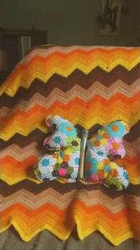 DIY Butterfly Pillow #sewing #diy #sewingtutorial #hippie