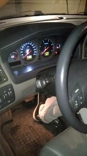 Volvo S60 D5 2002 D5244T vacuum pump fix