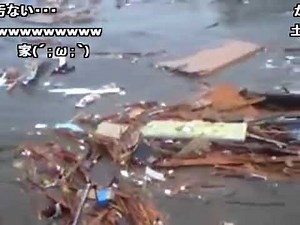 （15高画質版）観覧注意！東日本大震災 ショッキング映像 気分を害します 宮城県 津波と引き波 みんなのコメント付き TSUNAMI
