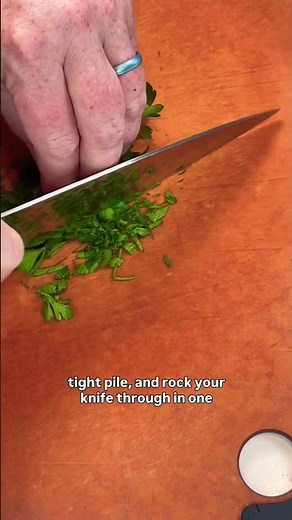 How to Chop Italian Flat Leaf Parsley - Flat vs Curly - Red Seal Chef Knife Skills Part 4