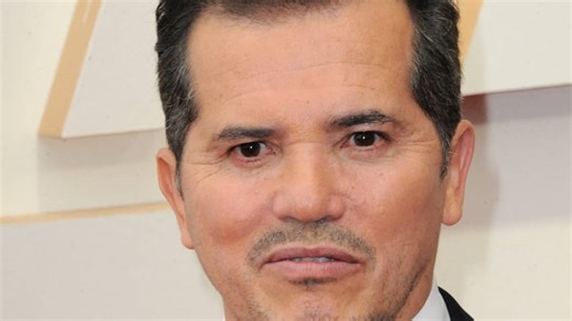[VIDÉO] John Leguizamo lance un avertissement à ses fans: «Si vous soutenez l'ICE, désabonnez-vous de mon compte, ne venez pas à mes spectacles et ne regardez pas mes films»