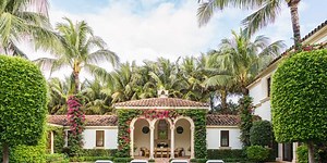 How to Create a Living Wall to Maximize Your Outdoor Space