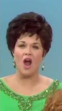 A classic Christmas CAROL 🎤🎄