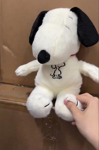 Calming Breathing Snoopy Plush Toy - Glowing Sleep Aid & Anxiety Relief