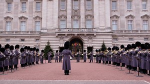 308K views · 11K reactions | Today The Grenadier Guards performed Christmas carols during Changing the Guard outside Buckingham Palace. The Duke of York became Colonel of the Grenadier Guards in 2017 – taking over the appointment from HRH The Duke of Edinburgh. Find out more about The Duke here - https://thedukeofyork.org/ | The Royal Family | Facebook