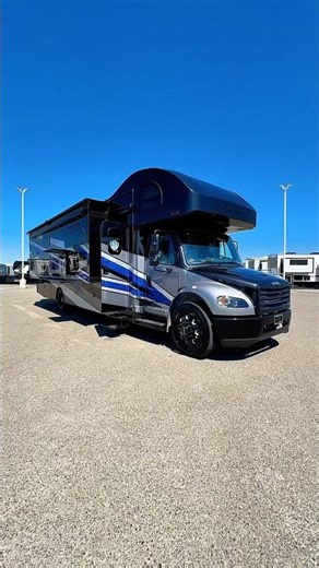 2026 RV Super C Freightliner Inception 38XL #BestRVCenter #motorhome #RVLife #camping #california