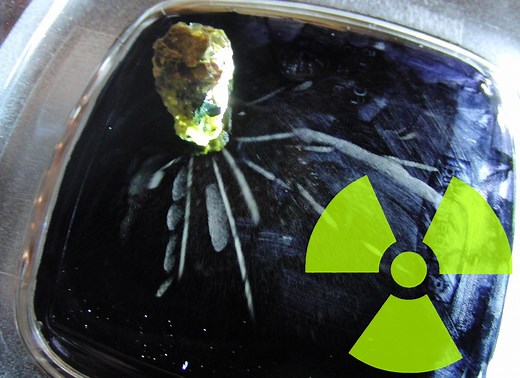 Make a Cloud Chamber Using Peltier Coolers