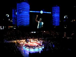 Nicole C. Mullen: I Know my Redeemer Lives