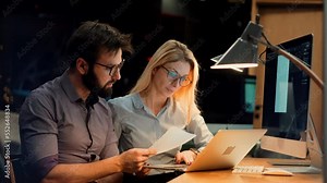 consultant insurance consulting and sales presentation.