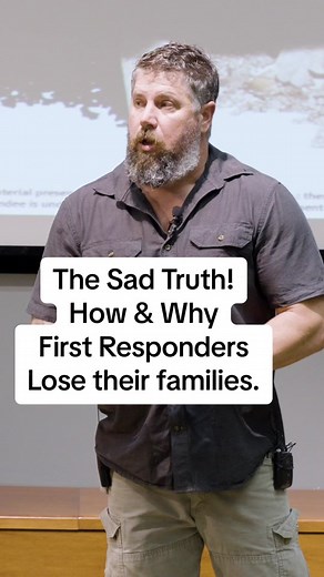 Travis Howze on TikTok