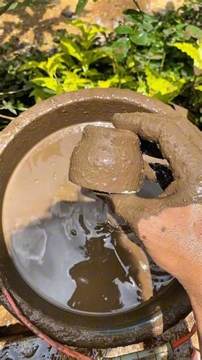 galm down container enters mud 🫑🥑🍍 #asmr #asmrvideo #good