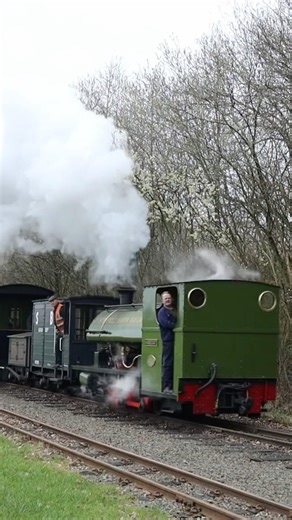 Statfold Barn Railway - narrow gauge steam